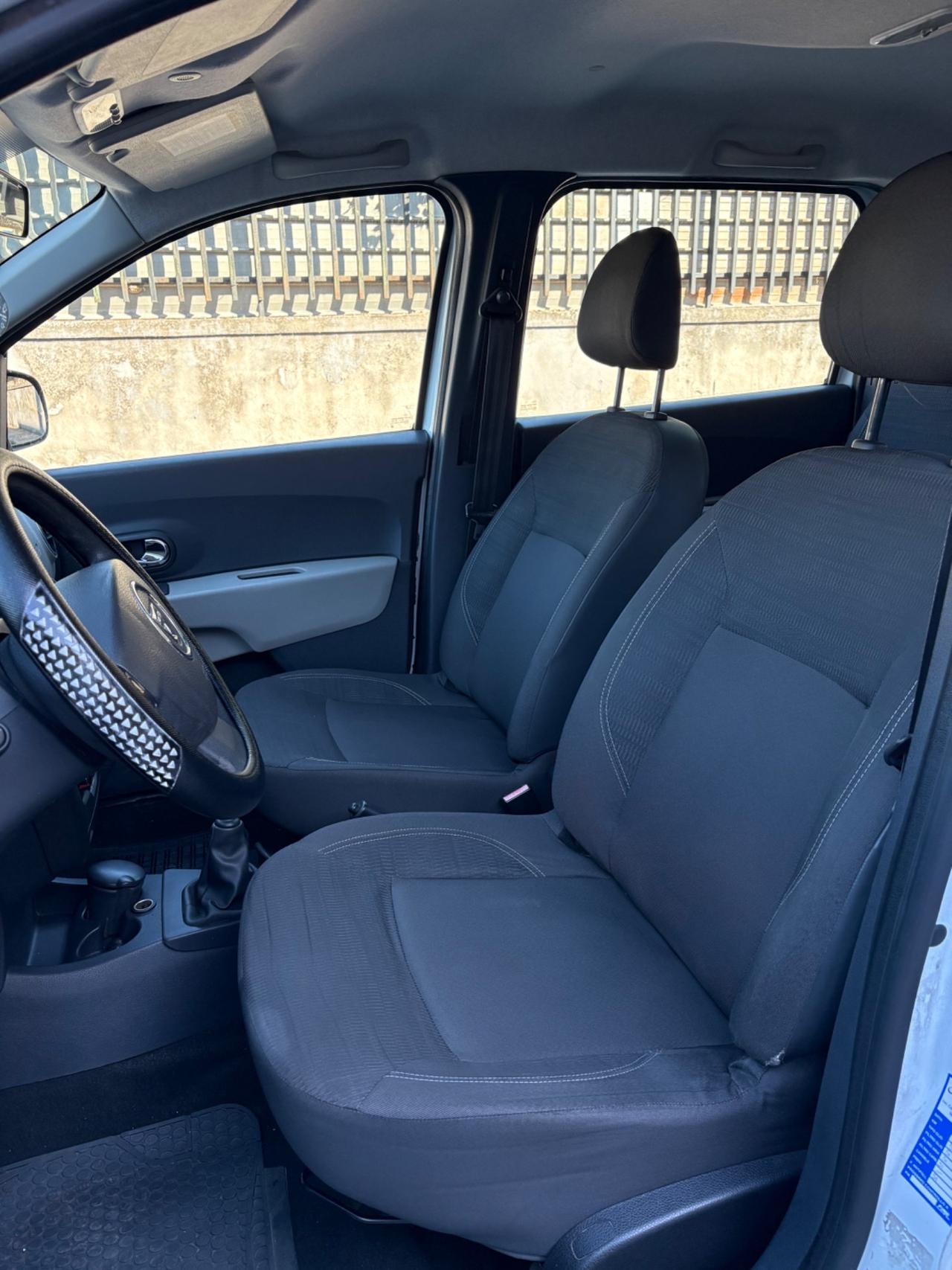 Dacia Lodgy 1.5 dCi 110CV 7 posti navigatore