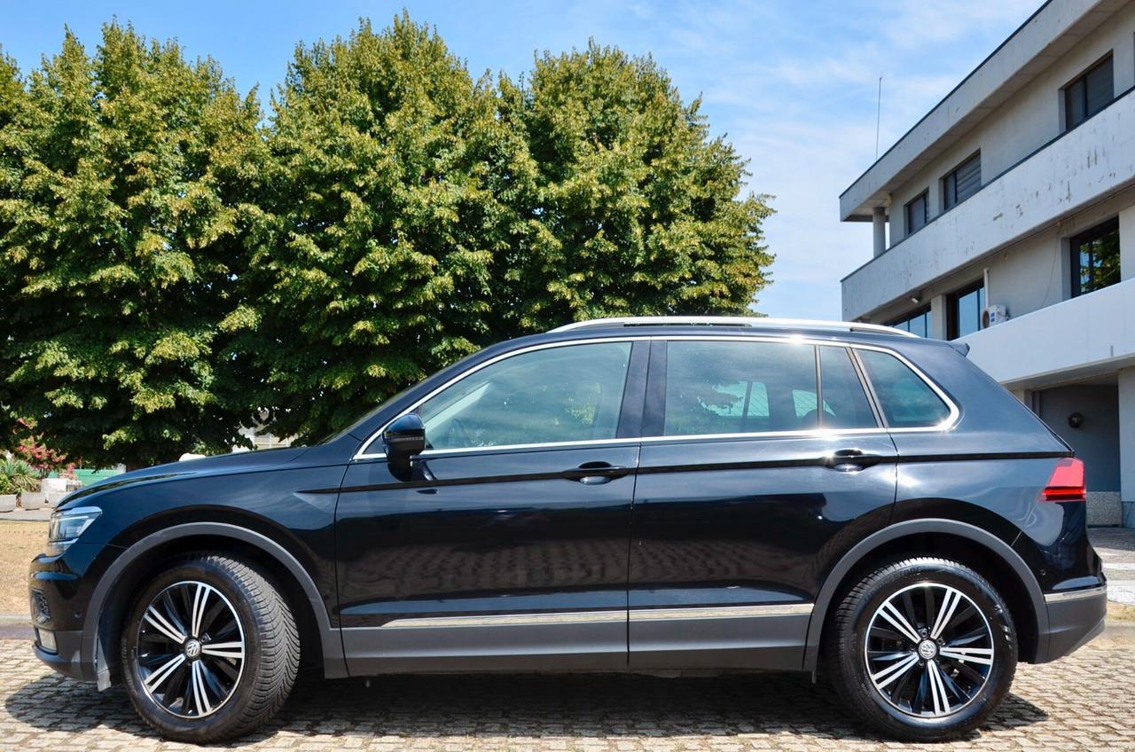 VOLKSWAGEN TIGUAN 2.0 TDI EXECUTIVE 150cv DSG, UNICOPROPRIETARIO, SERVICE VW, NAVI, RETROCAMERA, APPLE ANDROID, 18", PERMUTE