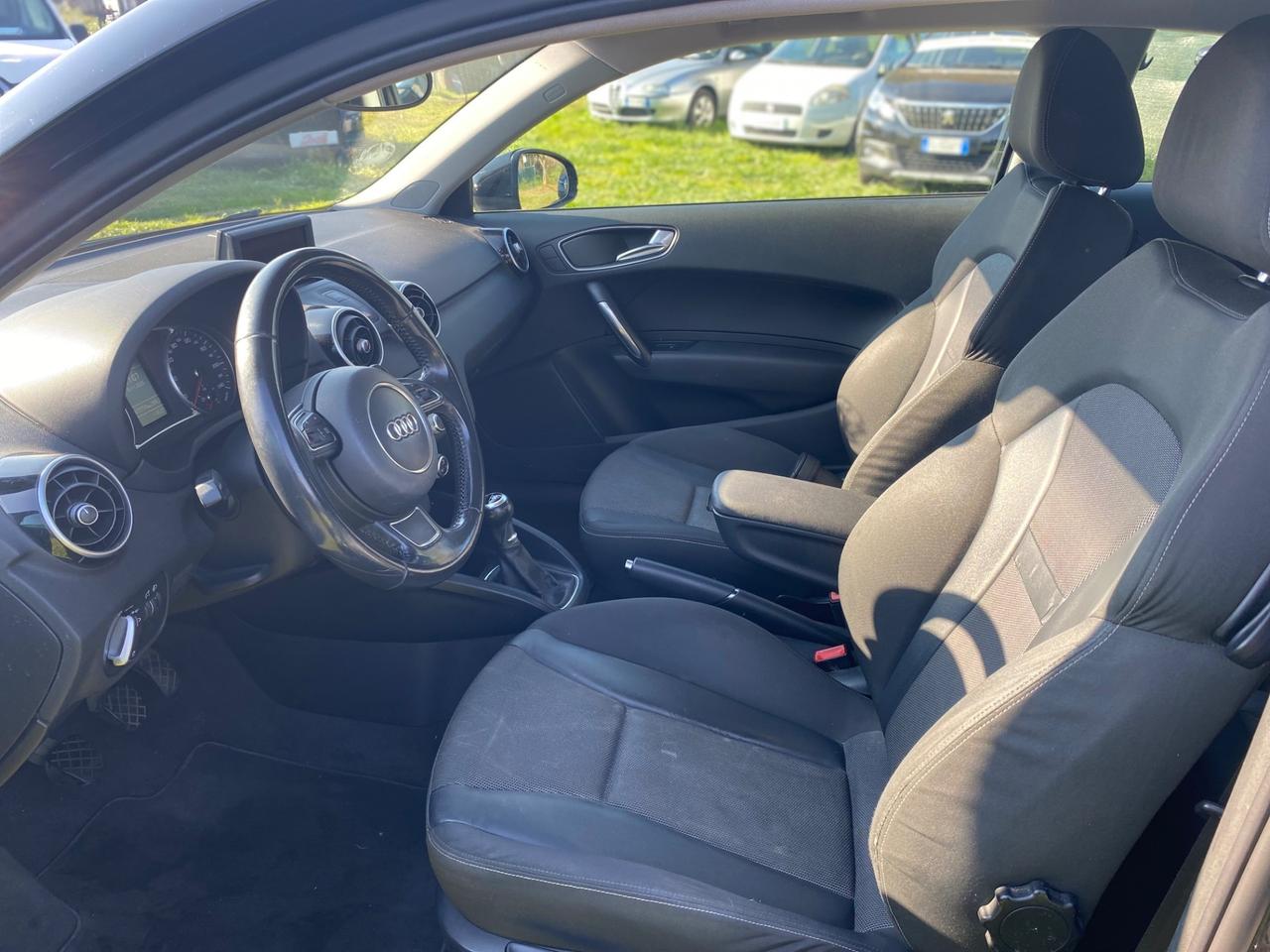 Audi A1 1.6 TDI 105 CV Ambition 3 porte