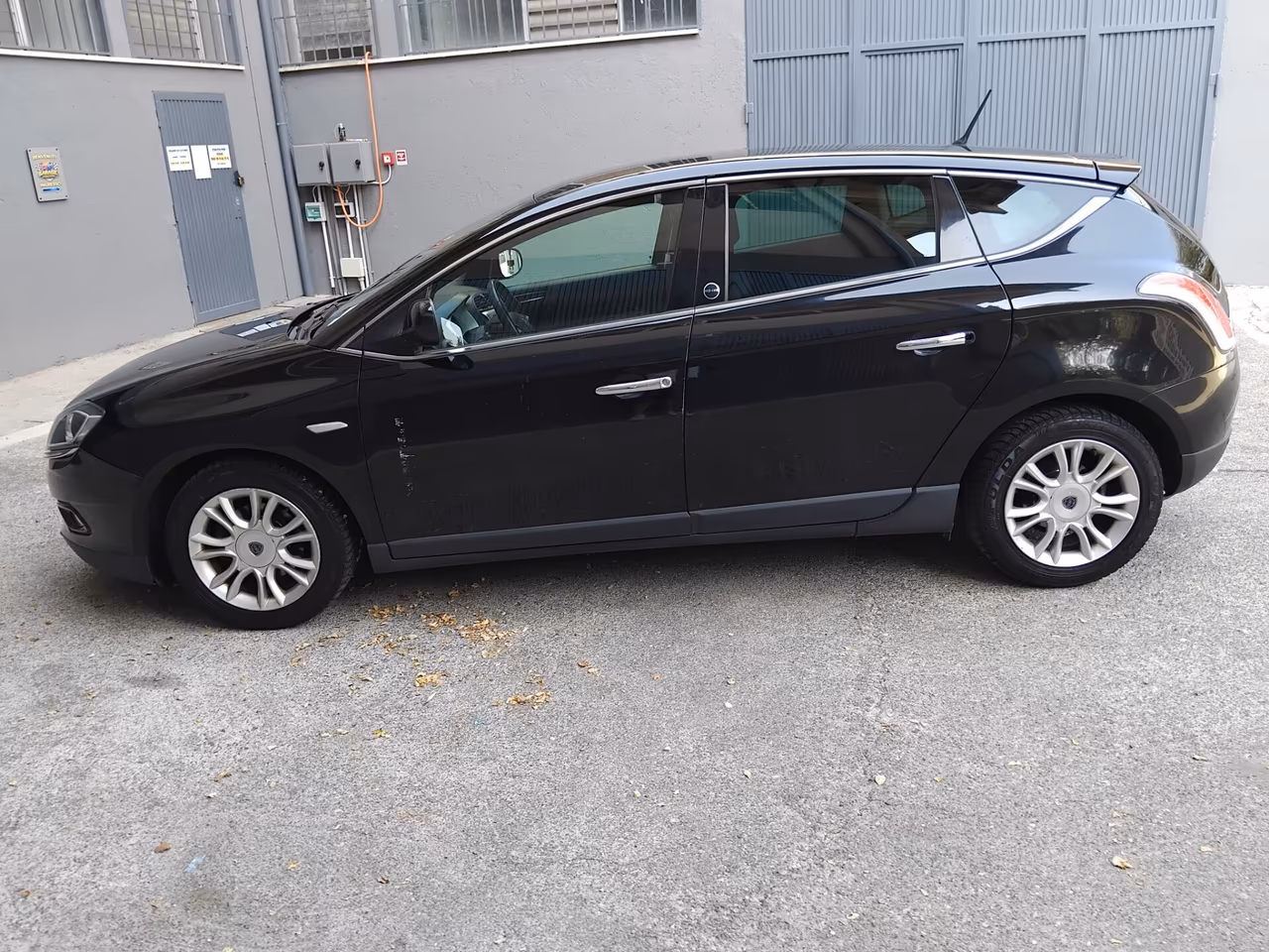 Lancia delta 1.4 gpl commercianti