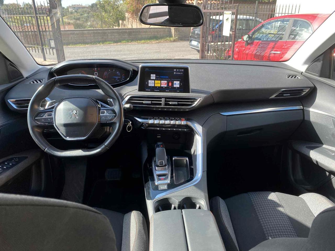 PEUGEOT 3008 1.5 131cv Automa. Allure 