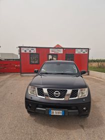 Nissan Pathfinder 2.5 dCi SE