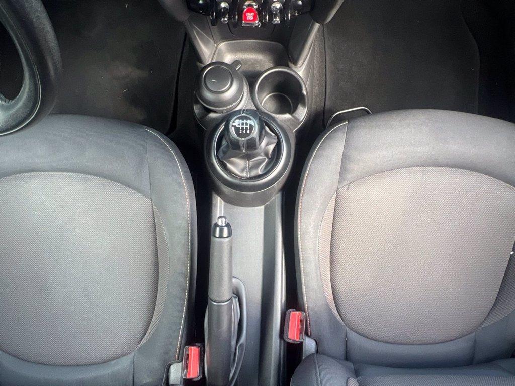 MINI Mini 1.5 Cooper Boost Cabrio del 2016