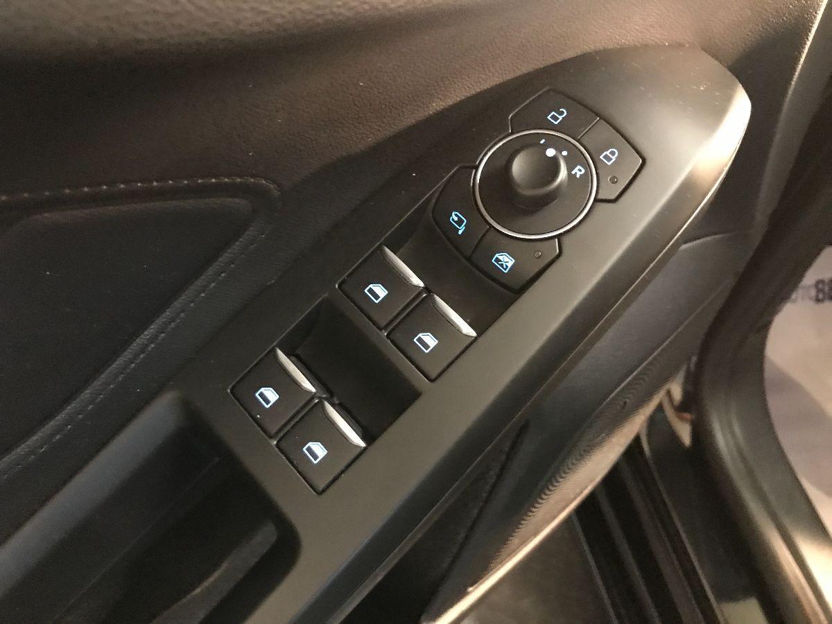 FORD Focus Station Wagon 1.5 EcoBlue 120CV aut. ST LINE