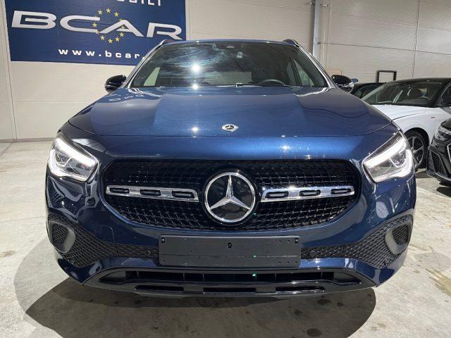 MERCEDES-BENZ GLA 200 d Automatic Sport Plus NAVI/LED MULTICOLORE/TELECA