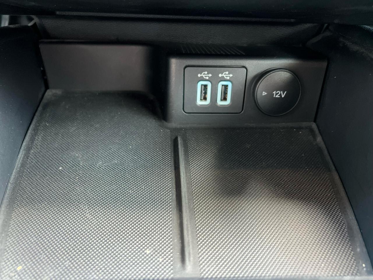 Ford Focus TURNIER 1.0 ECOBOOST HYBRID