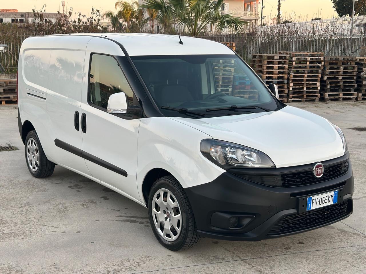 Fiat Doblò 1.4 Natural Power 120cv Cargo Maxi 2019