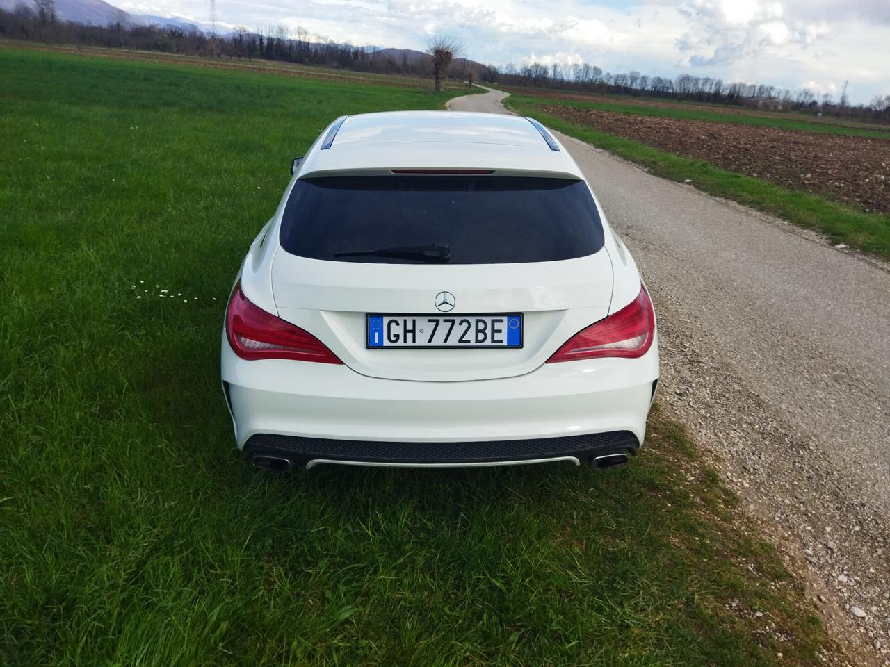 Mercedes-benz CLA 220 CDI shooting brake AMG