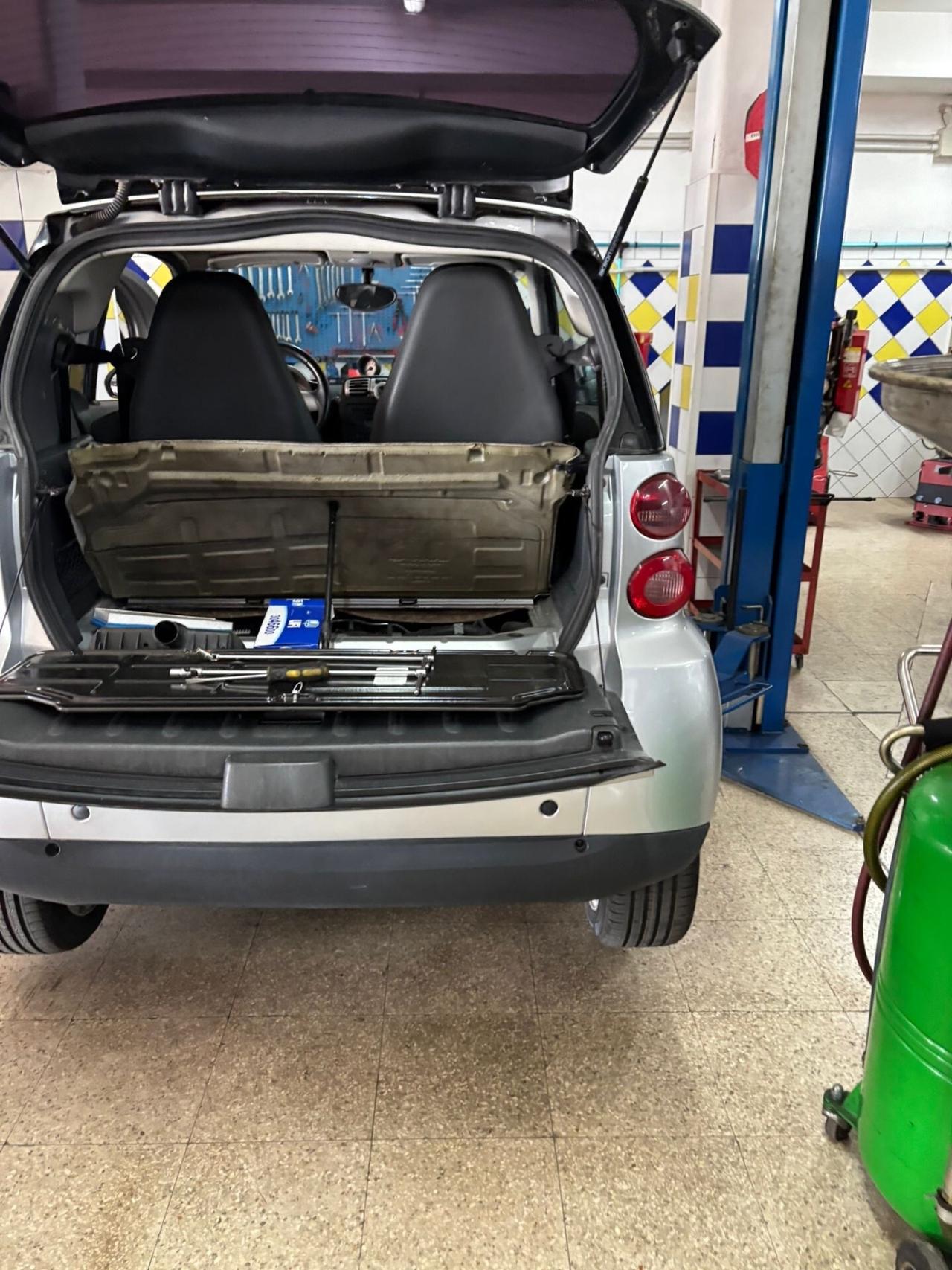 Smart ForTwo 1000 52 kW SERVOSTERZO