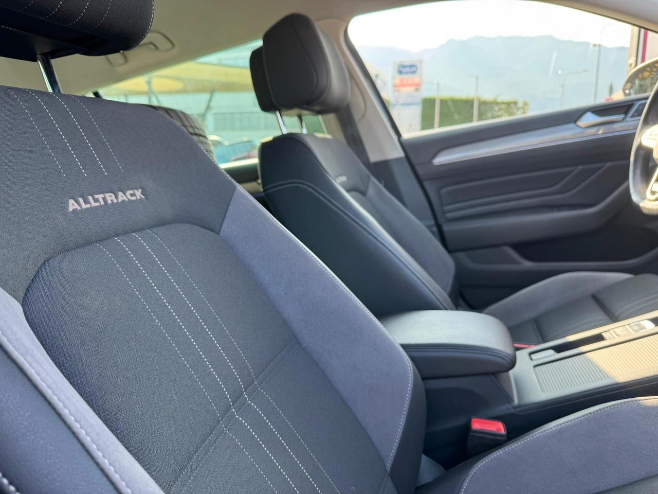 Volkswagen Passat Alltrack 2.0 TDI 200 CV 4MOTION DSG