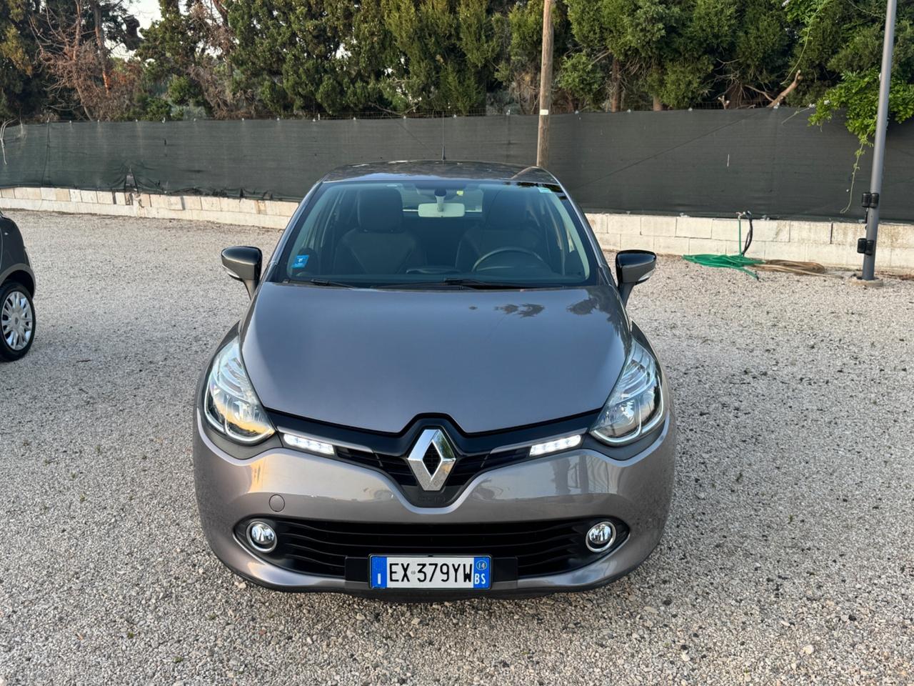 Renault Clio 1.2 75CV 5 porte Costume National
