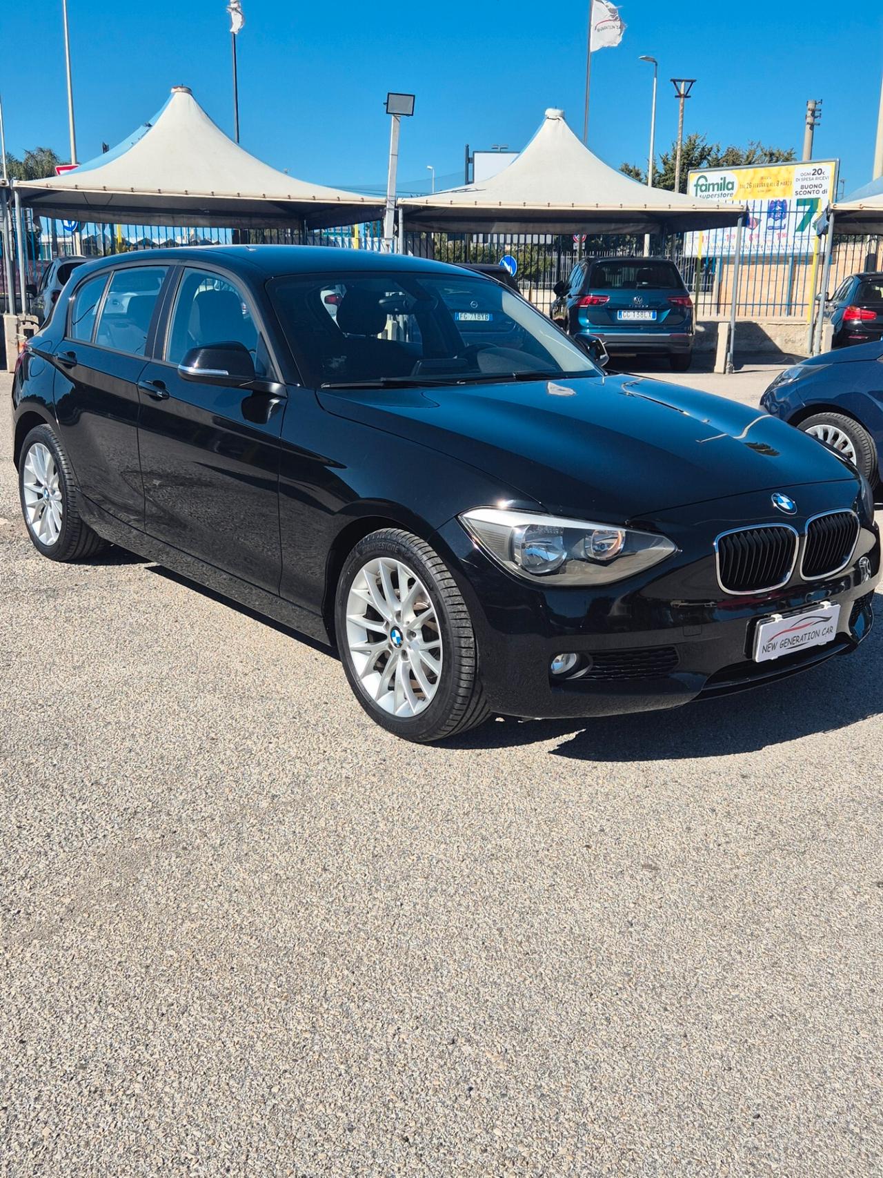 Bmw 116 116d 5p. Urban