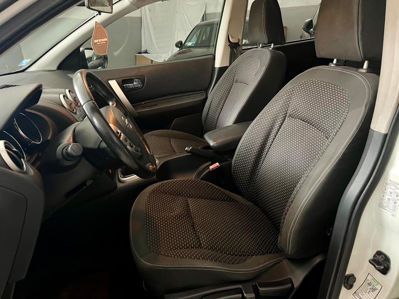 Nissan Qashqai 2.0 dCi DPF Tekna