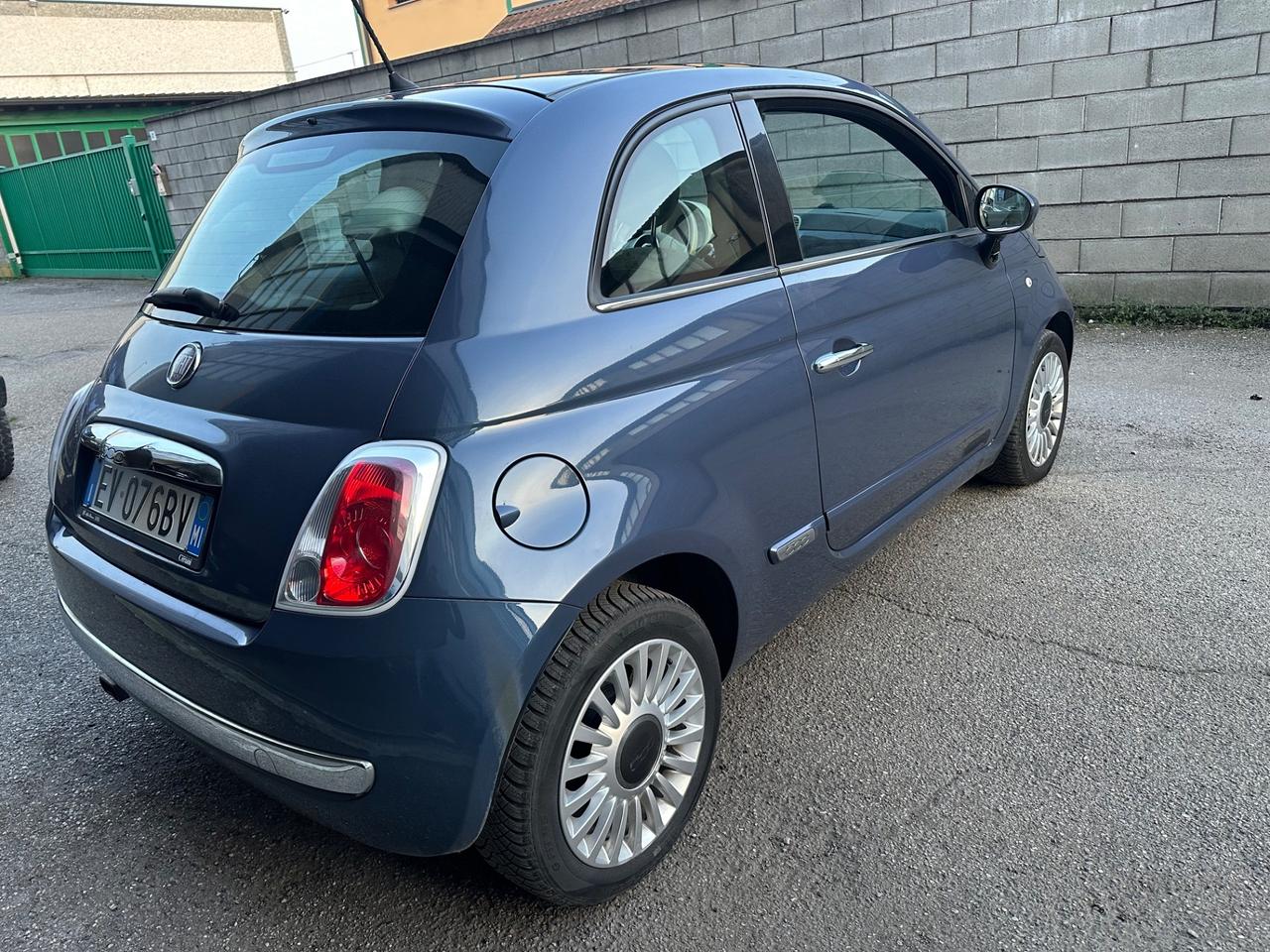 FIAT 500 1,2 BENZINA NEOPATENTATI