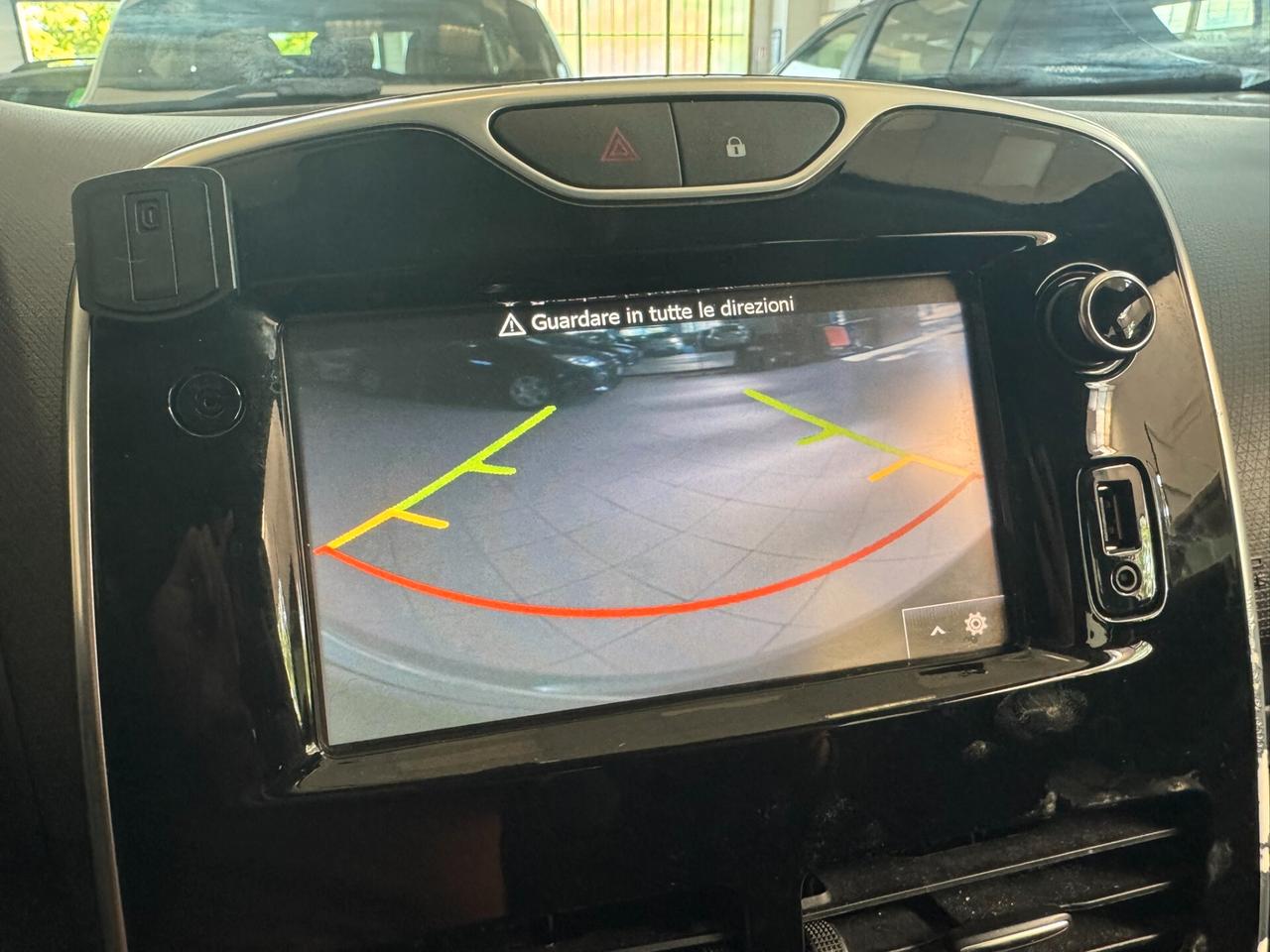 Renault Clio 4/IV - 1.5 dCi 8V 75CV Diesel Euro 6 - Start&Stop 5 porte Energy Life