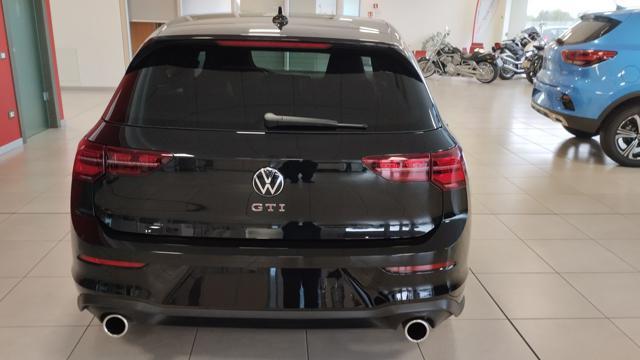 VOLKSWAGEN Golf 2.0 TSI GTI DSG