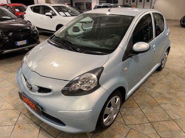 TOYOTA Aygo 1.0 12V VVT-i 5 porte "UNICO PROPRIETARIO"