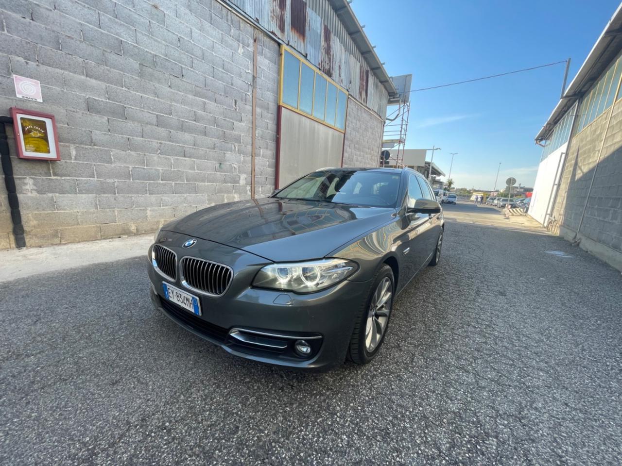 Bmw 520 520d xDrive Touring Luxury NAVI TETTO