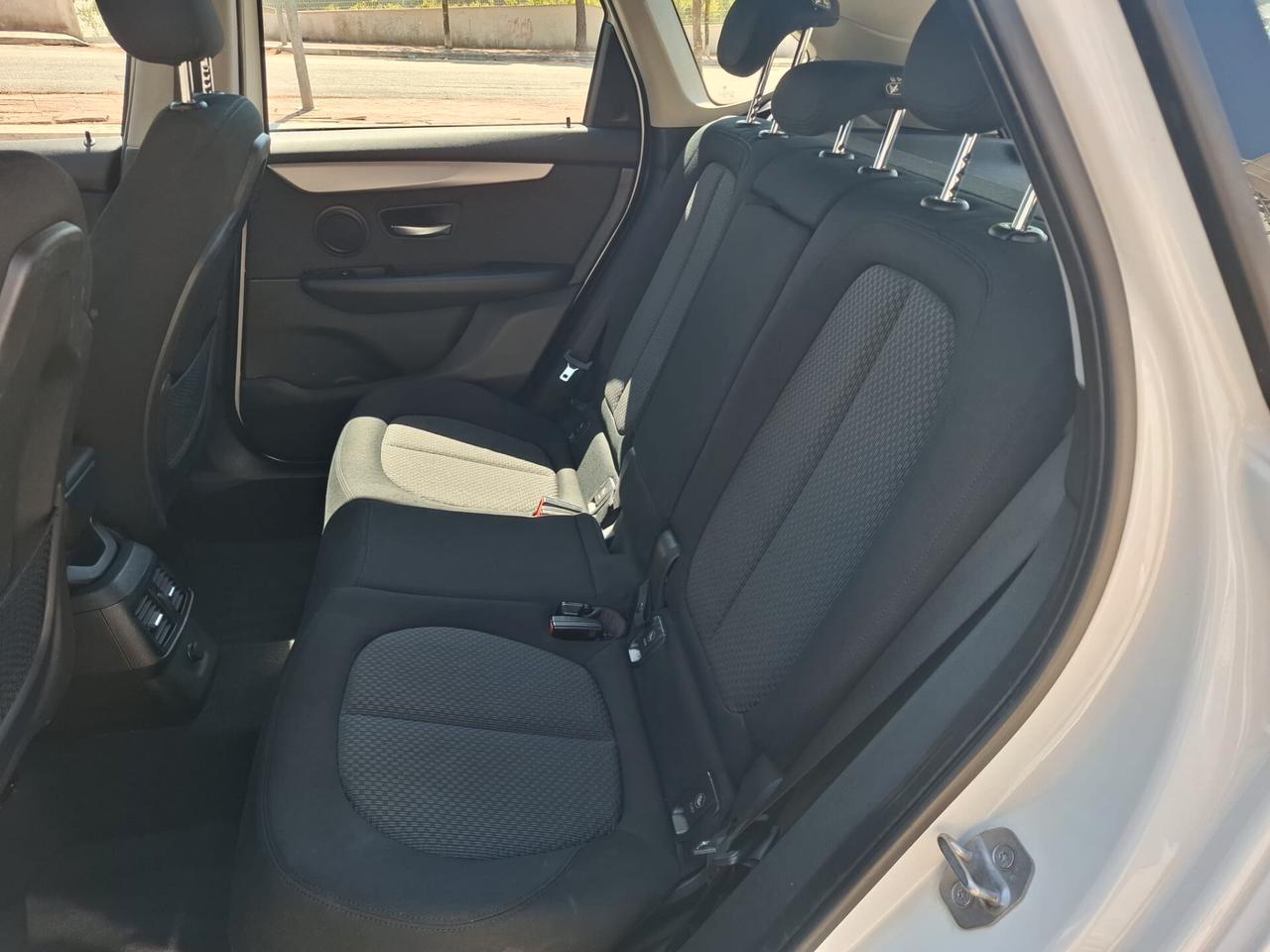 Bmw 216 216d Active Tourer Advantage