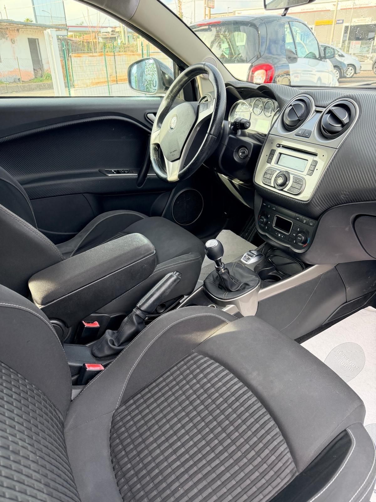 Alfa Romeo MiTo 1.3 JTDm-2 95 CV S&S Distinctive