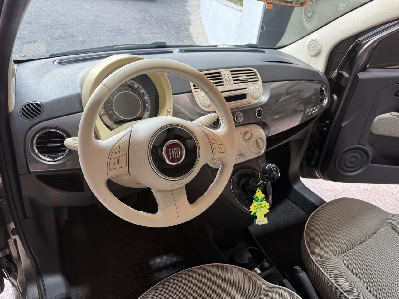 Fiat 500 1.2 Lounge Neopatentati 2010