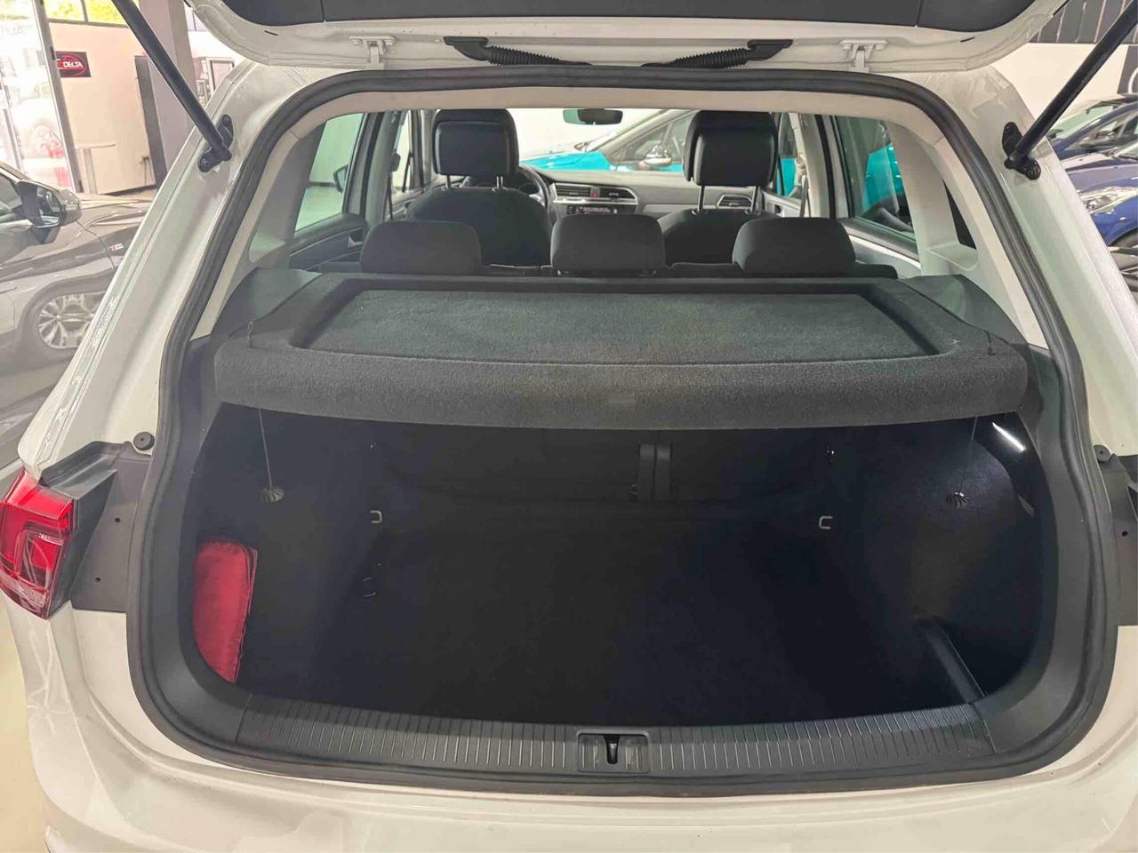 Volkswagen Tiguan Anno 12/2021 2.0 TDI 150 CV SCR DSG Elegance