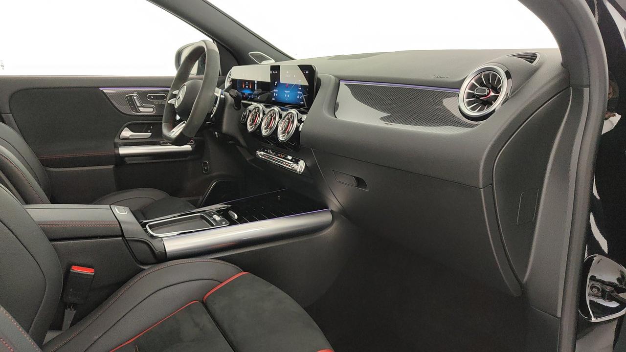 Mercedes-Benz GLA AMG 45 S AMG Line Premium Racing Collection 4matic+ auto