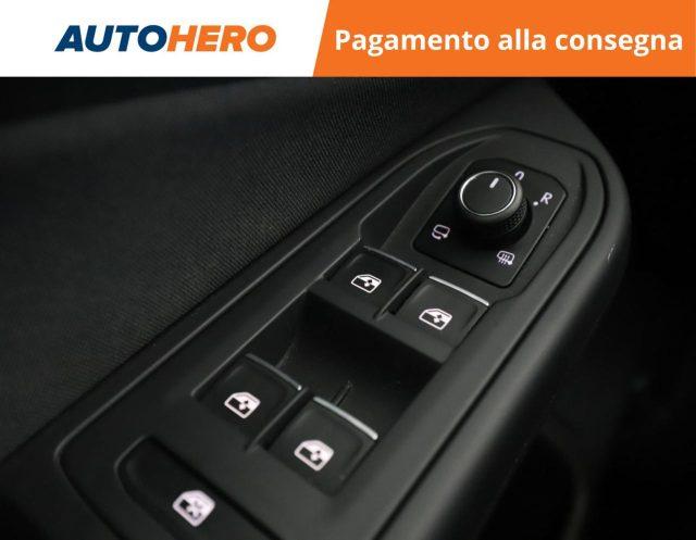 VOLKSWAGEN Golf 1.0 TSI EVO Life