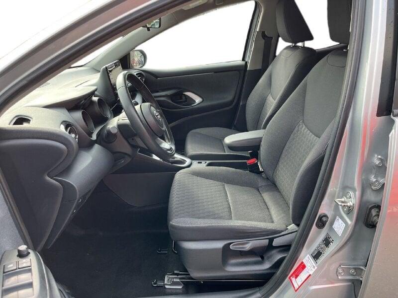 Toyota Yaris IV 2020 1.5h Trend