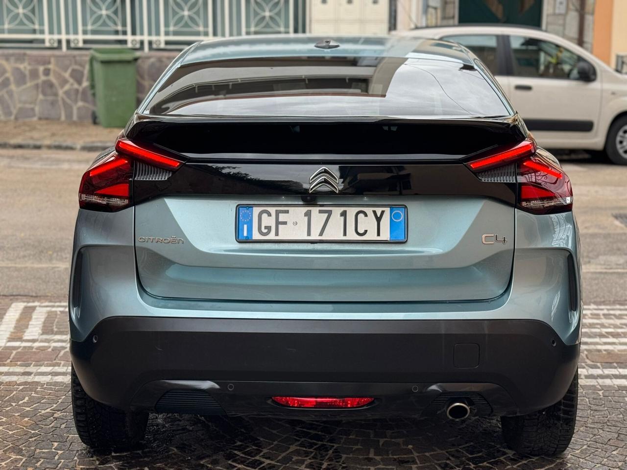 Citroen C4 BlueHDi 130 S&S EAT8 Shine