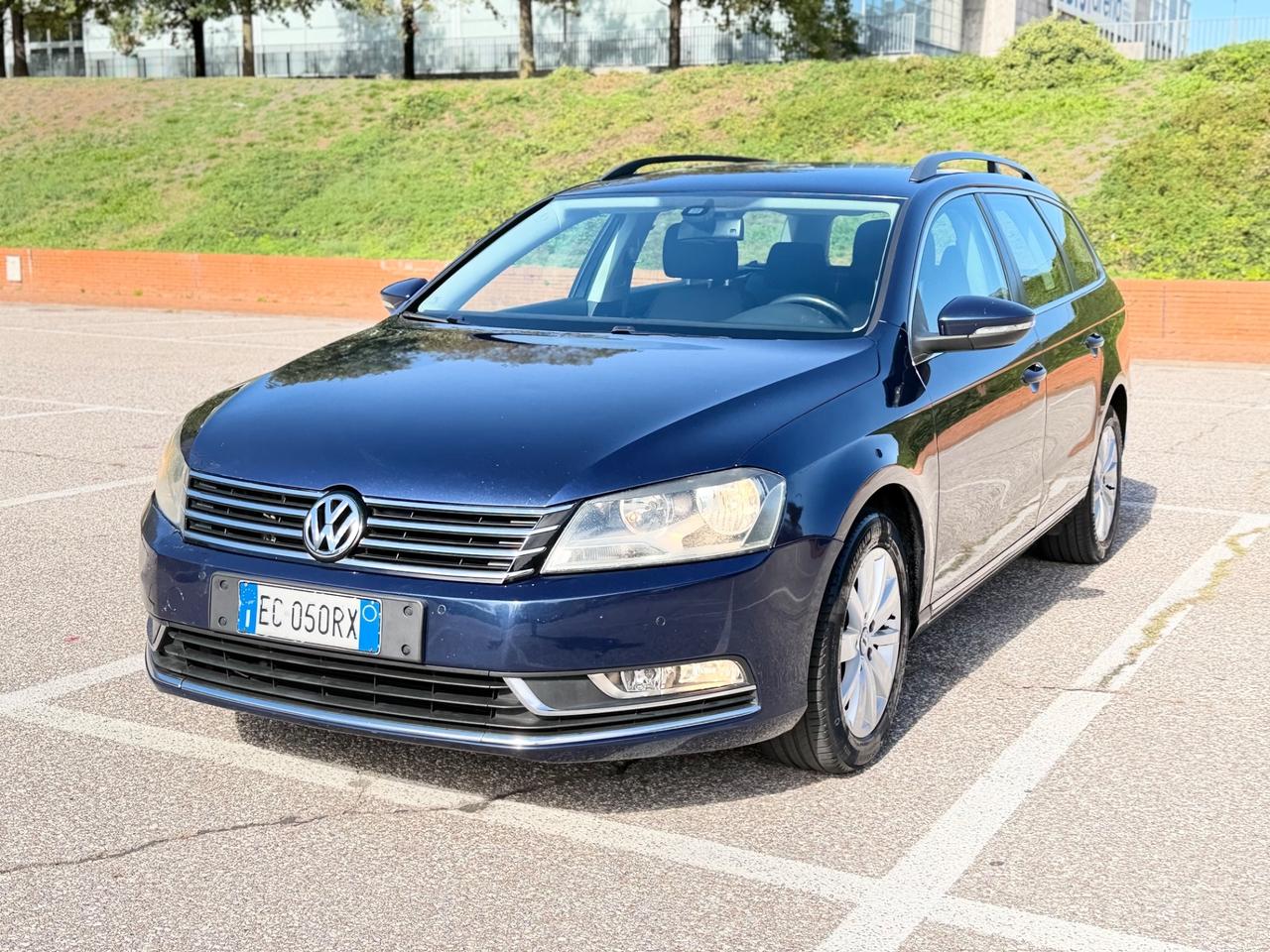 Volkswagen Passat Var. 1.6 TDI 105cv OK NEOPATENTATI