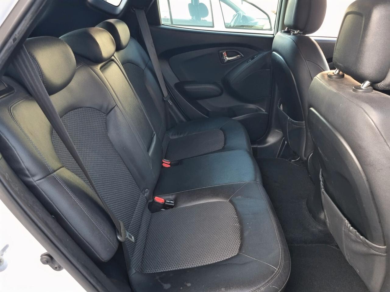 Hyundai iX35 1.7 CRDi 2WD Xpossible