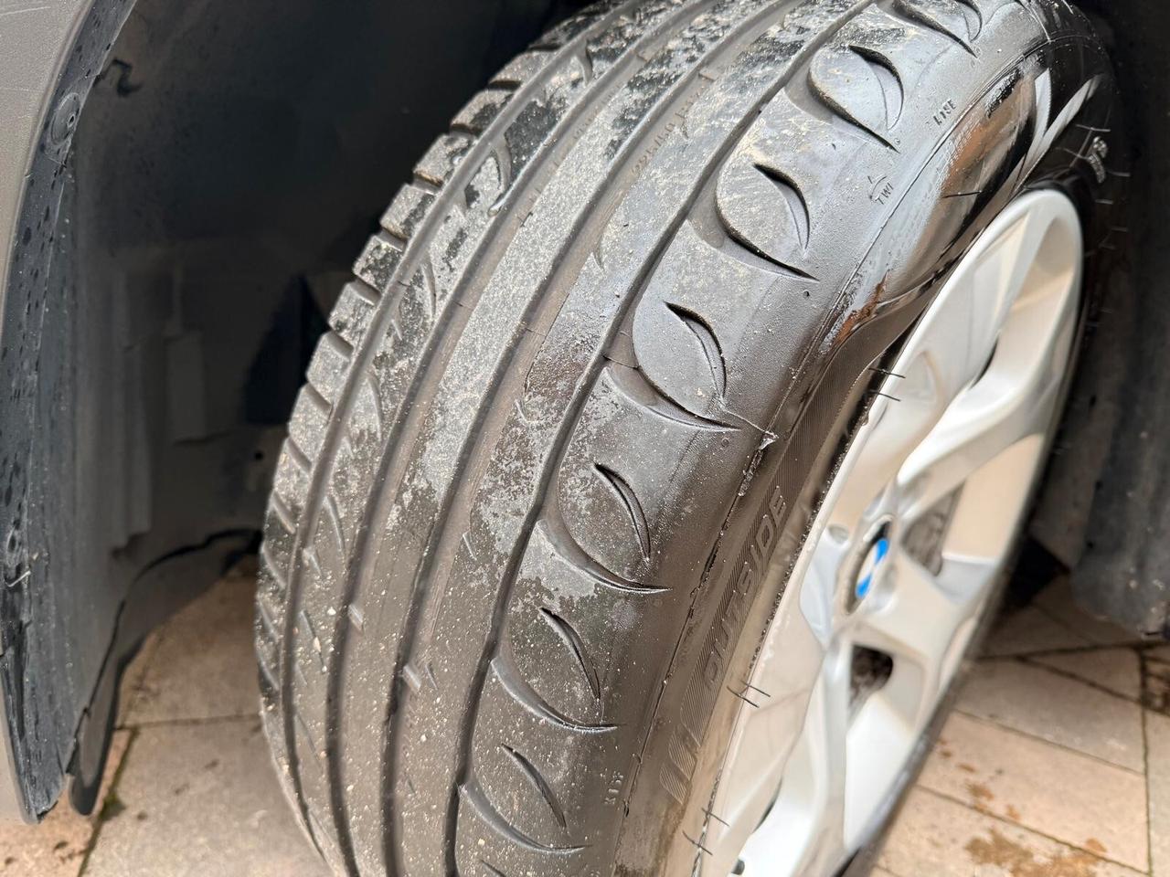 Bmw X1 sDrive18d Steptronic 07/2011