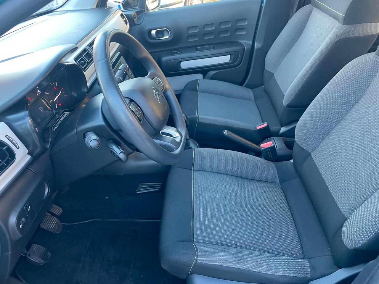 Citroen C3 PureTech 83 S&S Live NO CLIMA IDONEA NEOPATENTATI