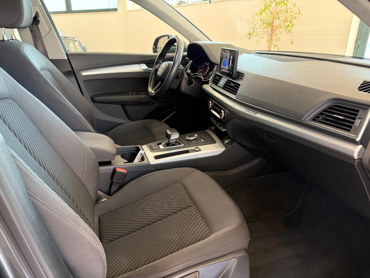 Audi Q5 2.0 TDI 190 CV quattro S tronic Business Sport