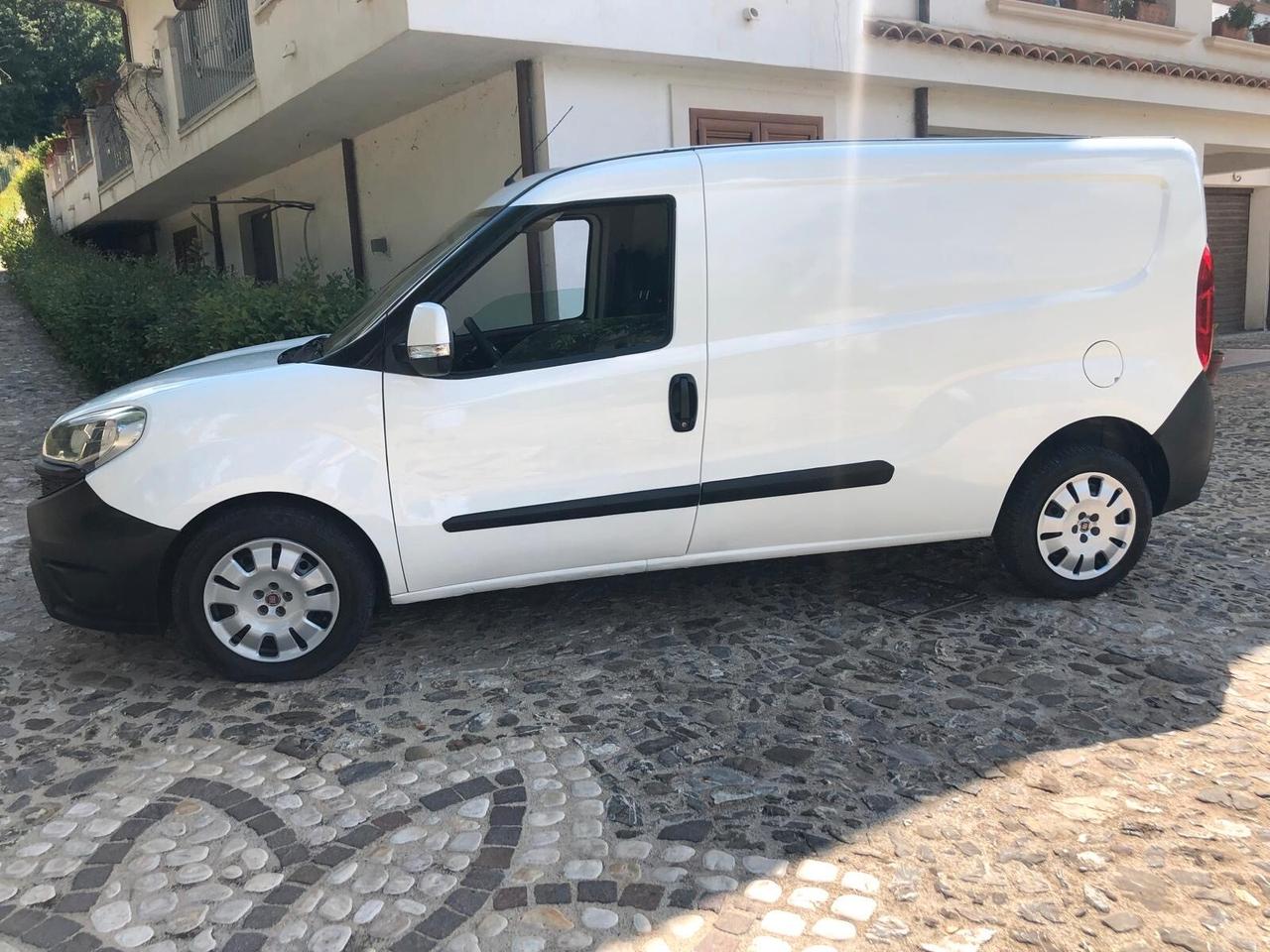 Fiat Doblò 1.6 MJT 105CV Cargo Maxi XL Lamierato SX 3 posti