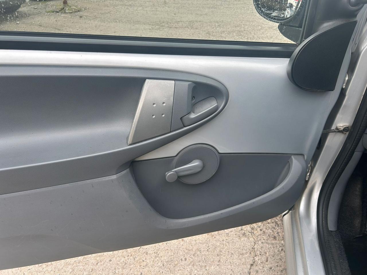 Peugeot 107 1.0 68CV 3p. Desir