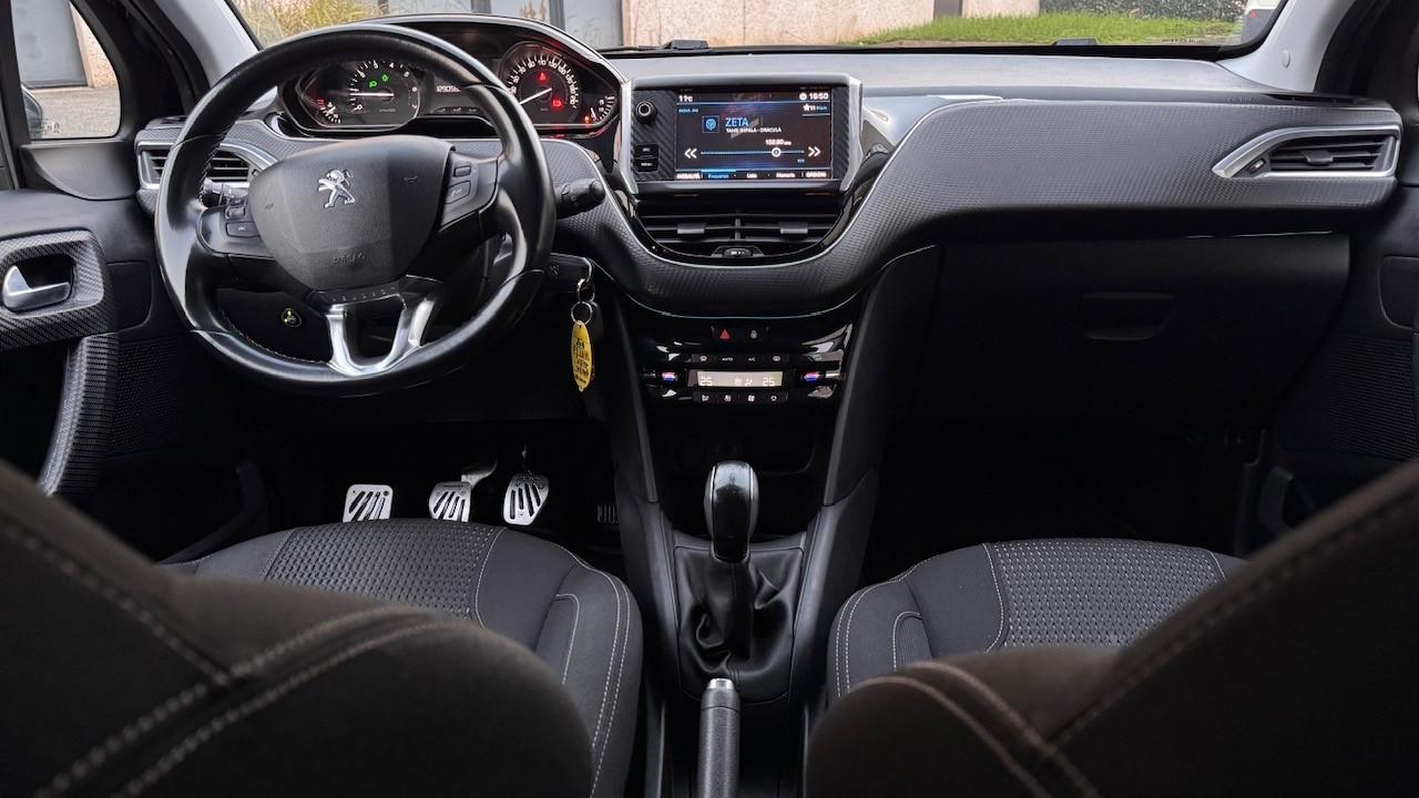 Peugeot 208 PureTech 82 5p. GPL Allure ok neo patentati