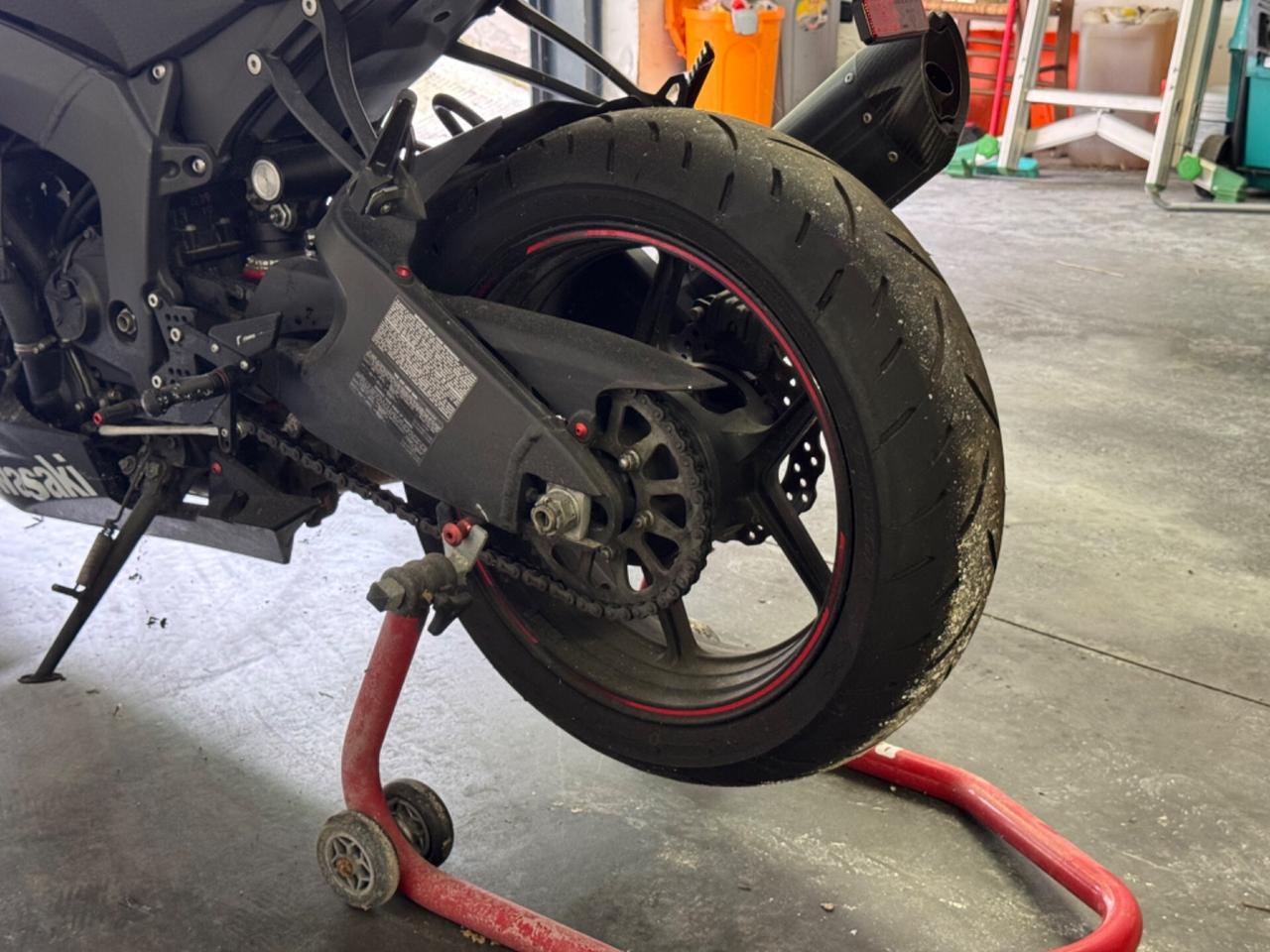 Kawasaki Ninja 600 ZX-6R 25 kw a libretto