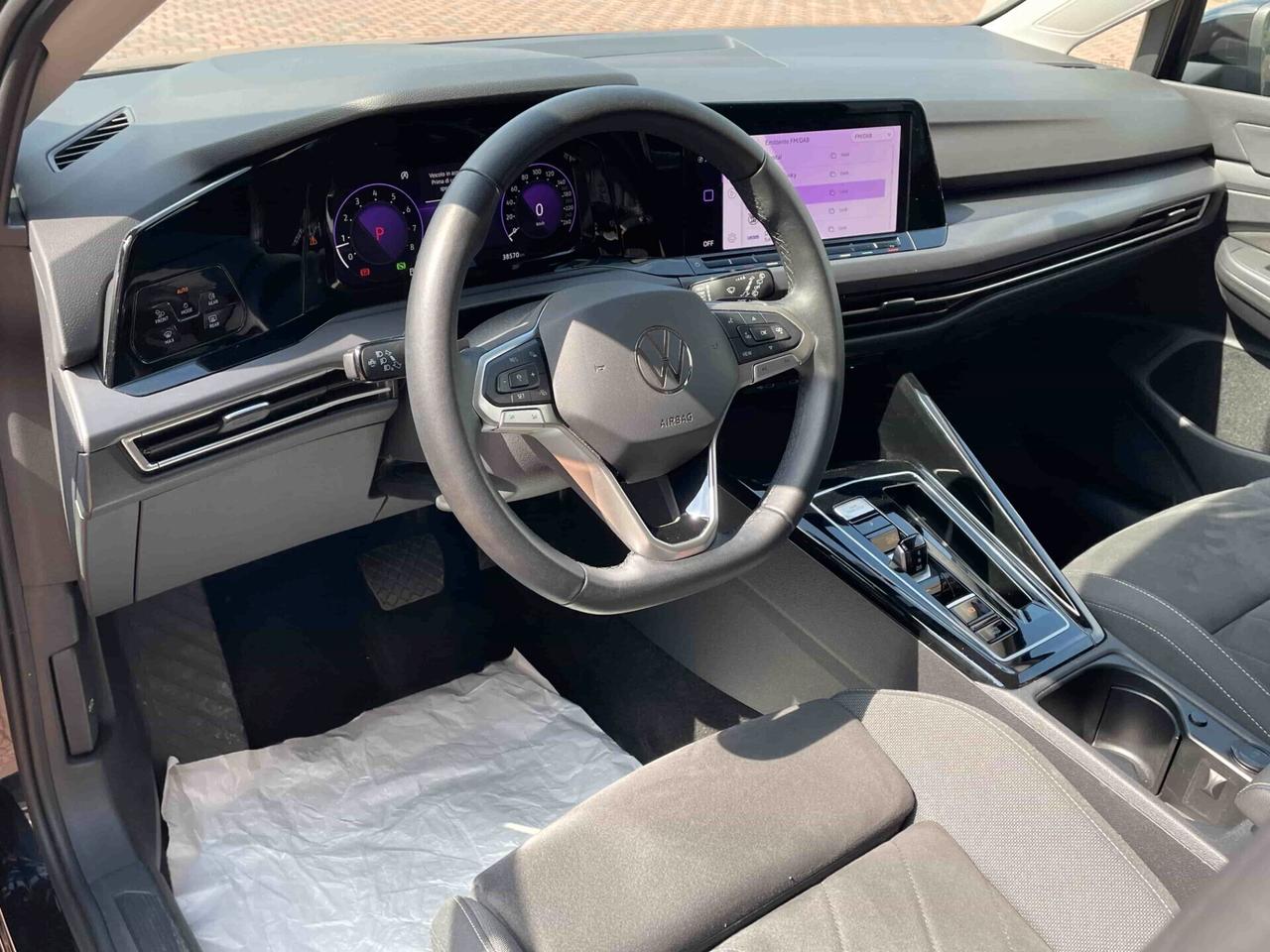 Volkswagen Golf 1.5 eTSI 130 CV EVO ACT DSG Style NEOPATENTATI