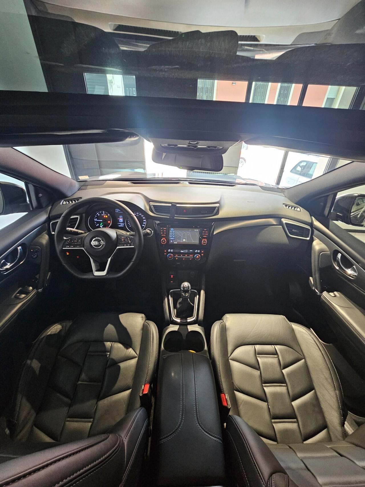 Nissan Qashqai 1.5 dCi N-Connecta