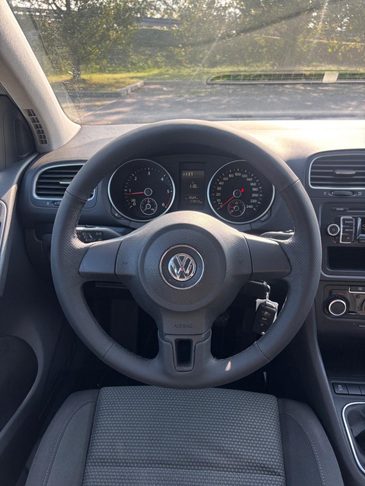 Volkswagen Golf 1.6 TDI DPF 5p. Highline
