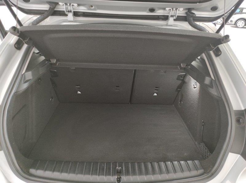 BMW Serie 1 (F40) - 120i 5p. Business Advantage