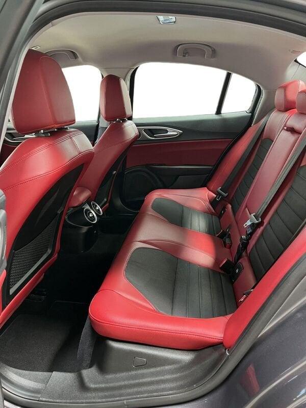 Alfa Romeo Giulia 2.2 Turbodiesel 190 CV AT8 B-Tech