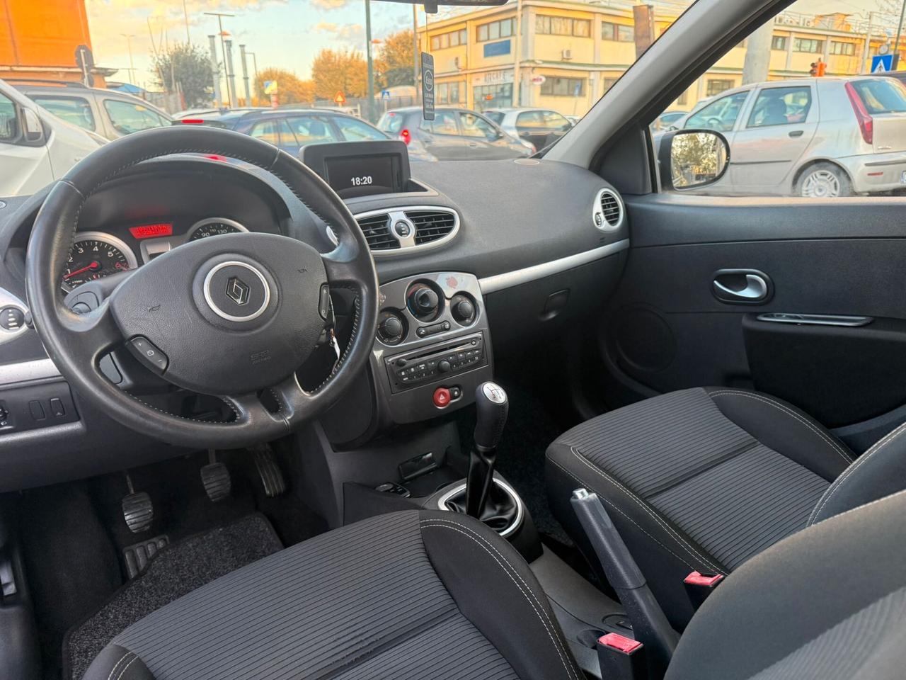 Renault Clio 1.2 Dynamique GARANTITA 2012
