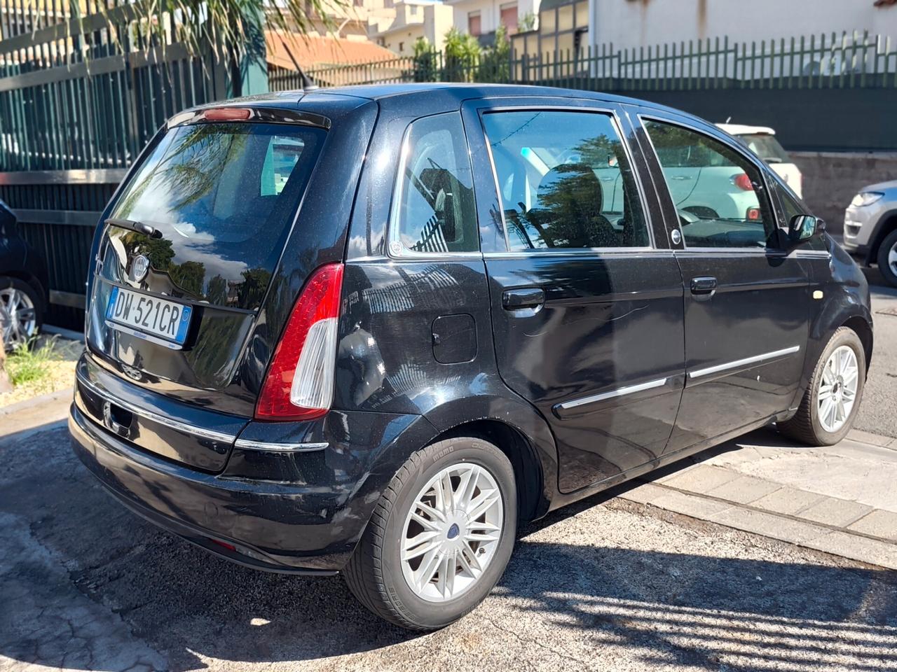 Lancia MUSA 1.4 Argento Ecochic GPL