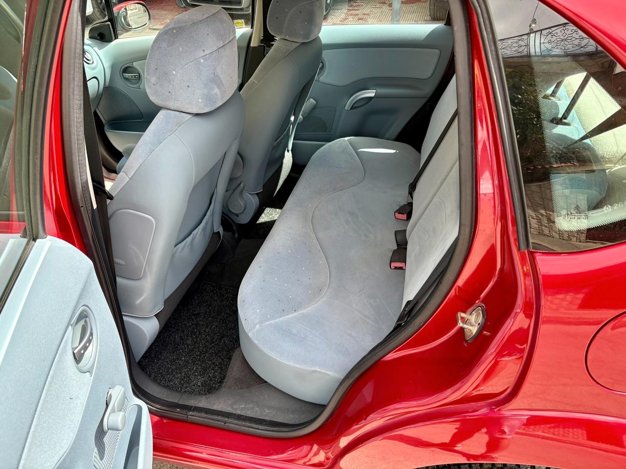 Citroen C3 1.1 benz. "149.00km"-'02