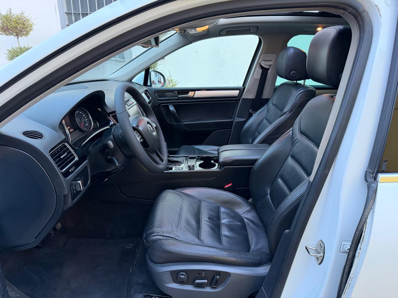 Volkswagen Touareg 3.0 TDI 204 CV tetto Gancio T.