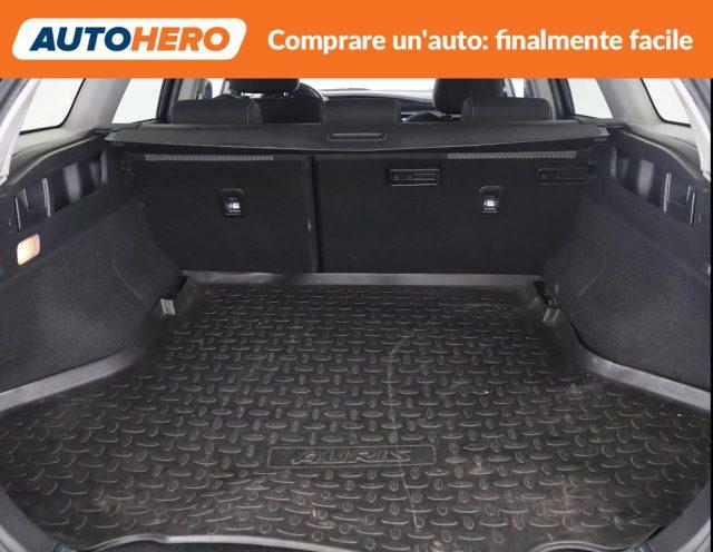 TOYOTA Auris Touring Sports 1.8 Hybrid Style