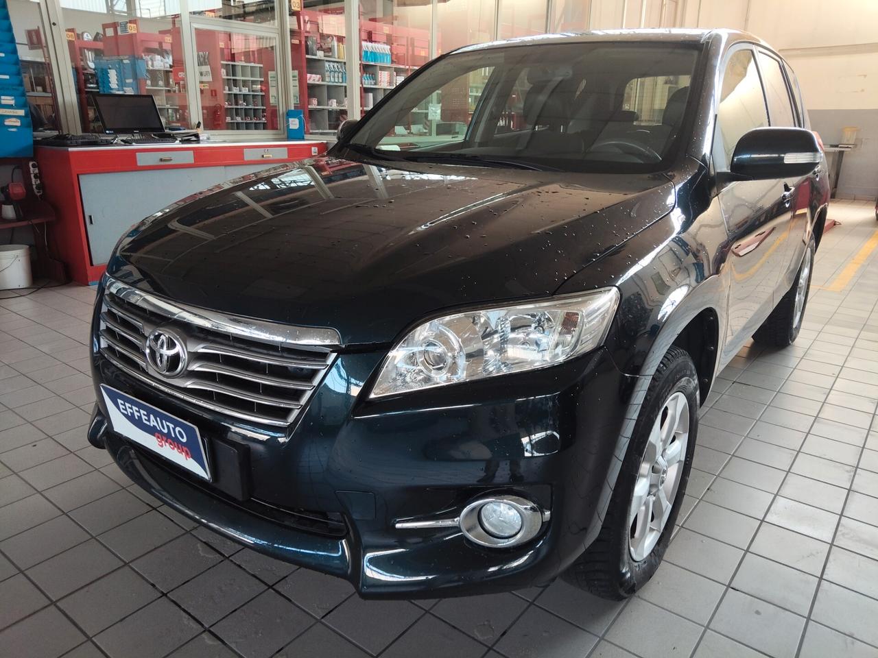 Toyota RAV 4 RAV4 2.2 D-4D 150 CV DPF Exclusive